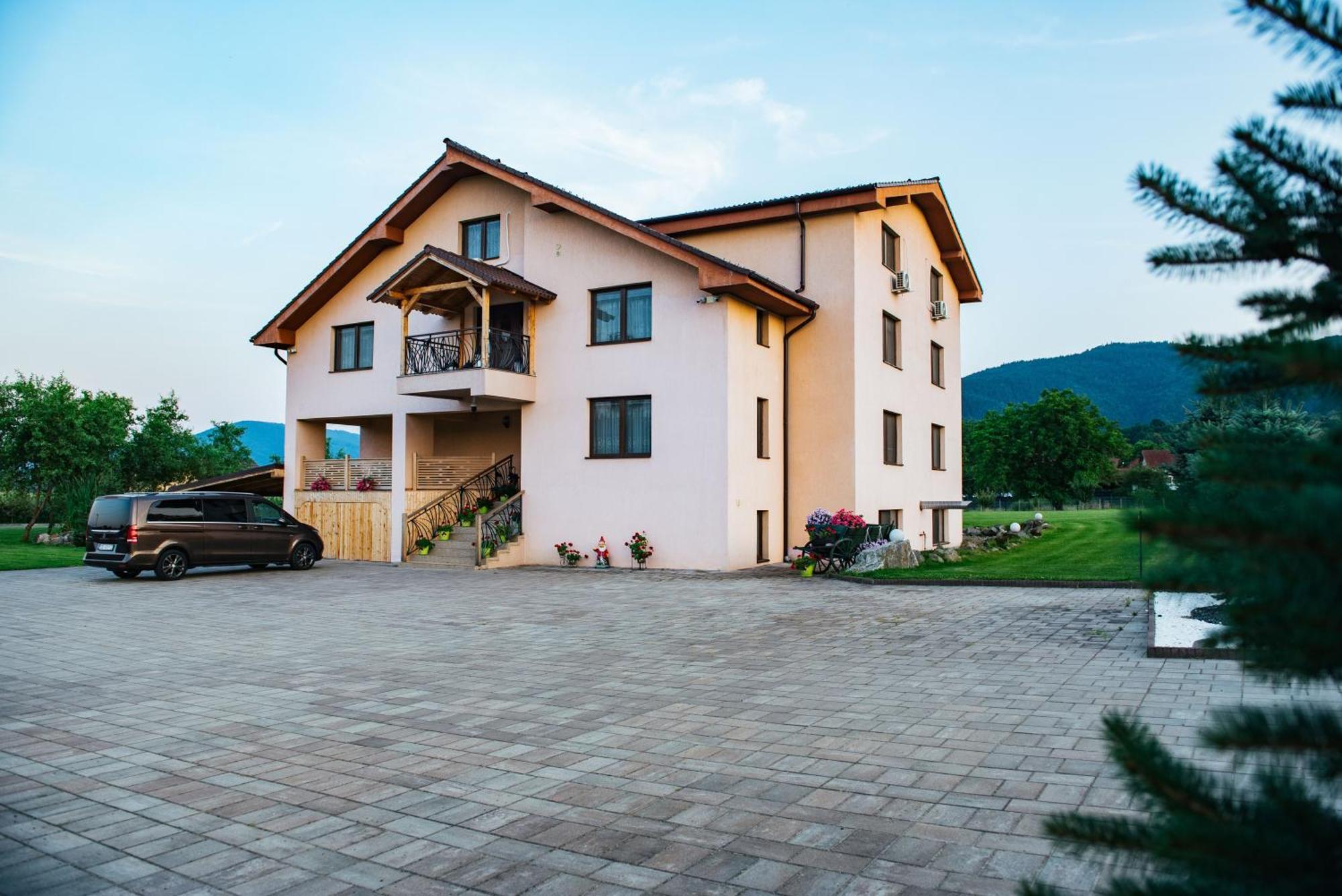 Rai Romanesc Sălişte Exterior foto